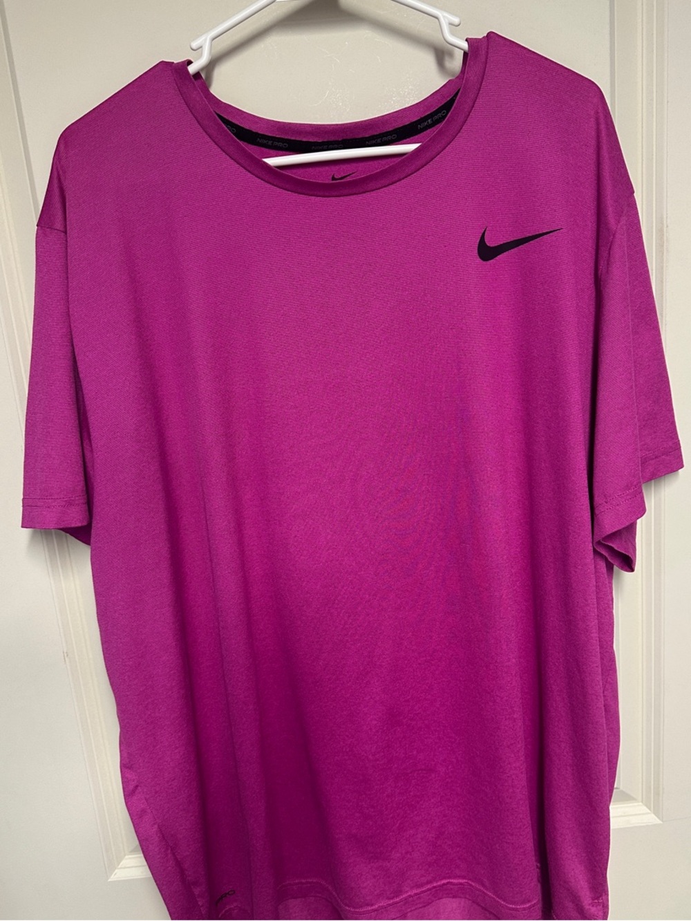 Nike Men’s Bright Magenta Short Sleeve Performance Tee Size XXL
